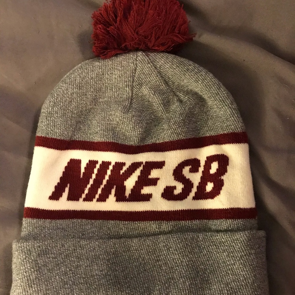 Nike SB beanie